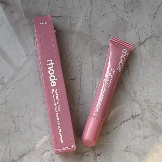 Hydrating Lip Gloss Oil Plumping Long-Lasting Lip Glaze