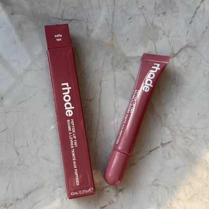 Hydrating Lip Gloss Oil Plumping Long-Lasting Lip Glaze